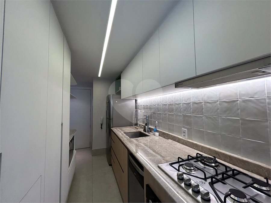 Apartamento à venda com 2 quartos, sendo 1 suíte, em Chácara Santo Antônio (zona Sul), São Paulo, SP