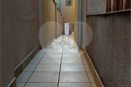 Casa à venda com 4 quartos, sendo 1 suíte,  em Lapa, São Paulo, SP