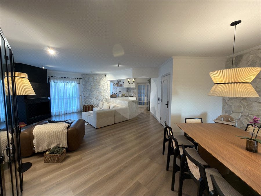 Apartamento à venda com 3 quartos, sendo 1 suíte, em Parque São Domingos, São Paulo, SP