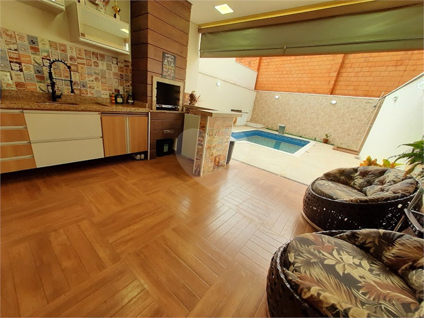 Casa à venda com 3 quartos, sendo 1 suíte, no condomínio Golden Park Residence II, Sorocaba - SP