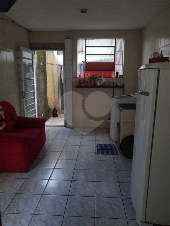 Sobrado à venda com 3 quartos, sendo 2 suítes,  em Jardim Marica, Mogi das Cruzes, SP