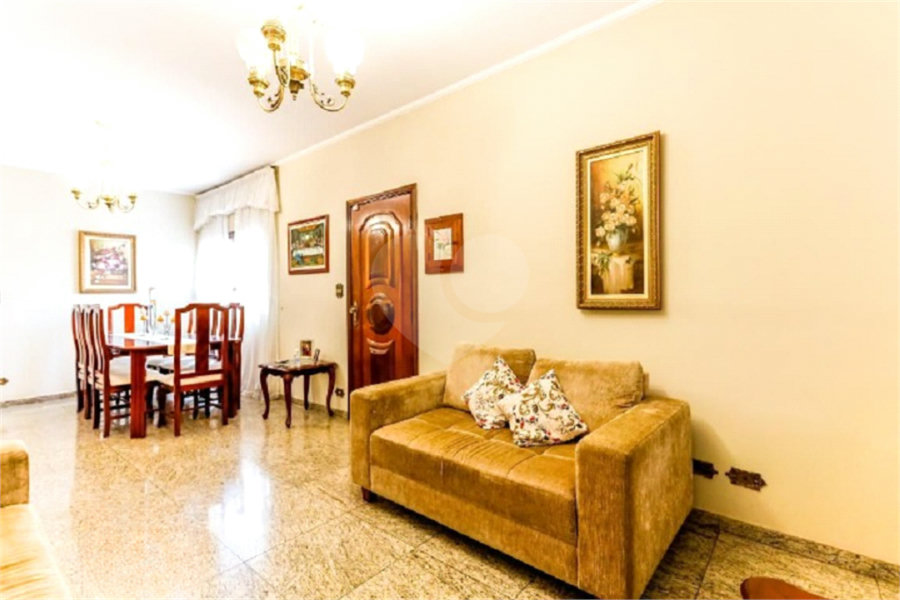 Sobrado à venda com 4 quartos, sendo 1 suíte, em Vila Nova Mazzei, São Paulo, SP
