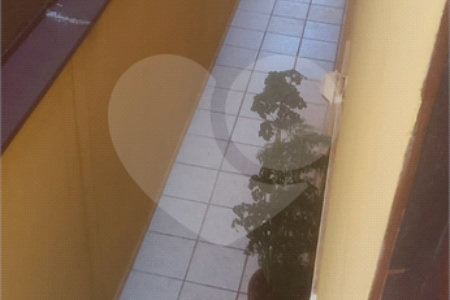 Casa à venda com 3 quartos, sendo 1 suíte,  em Vila Augusta, Guarulhos, SP