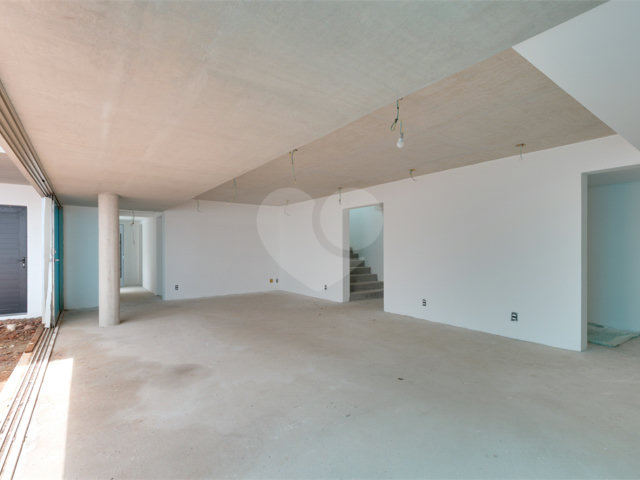 Casa à venda com 3 suítes no condomínio Residencial Heron 140, São Paulo - SP