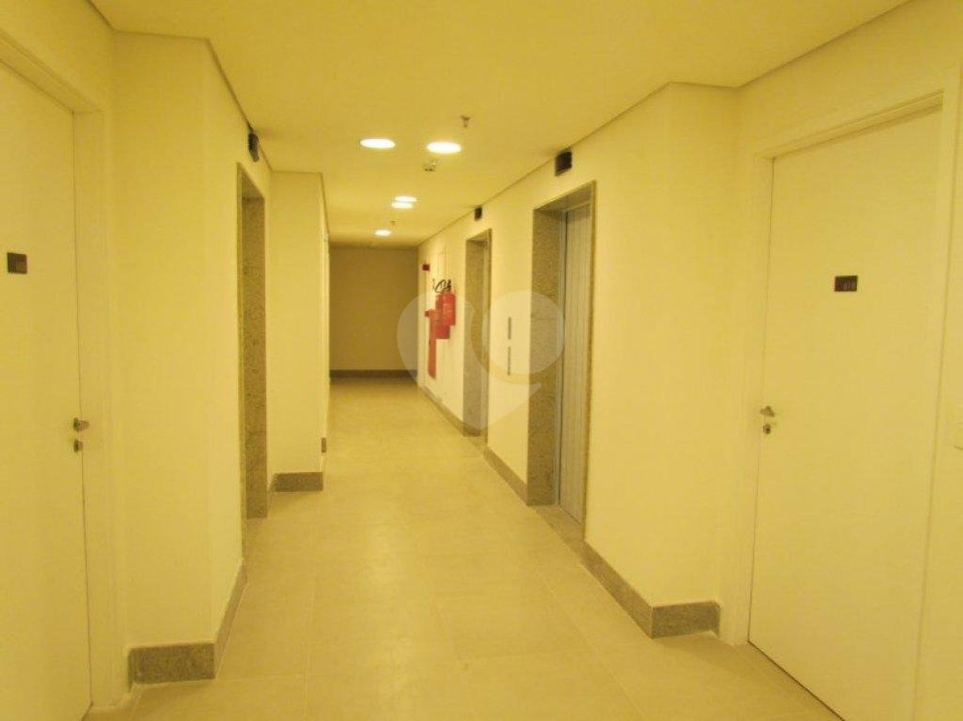 Sala à venda em Vila Mariana, São Paulo, SP