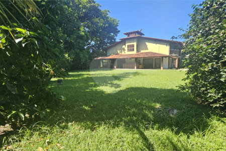 Casa em condomínio à venda com 5 quartos, sendo 3 suítes, em Barra da Tijuca, Rio de Janeiro, RJ