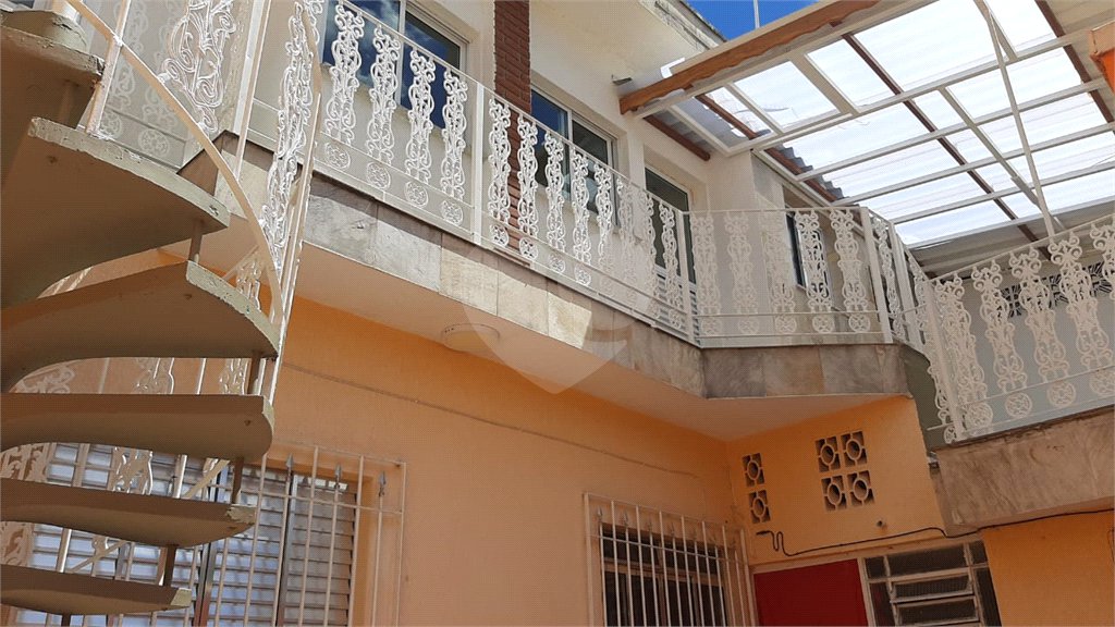 Casa à venda com 3 quartos, sendo 1 suíte, em Jardim Guairaca, São Paulo, SP