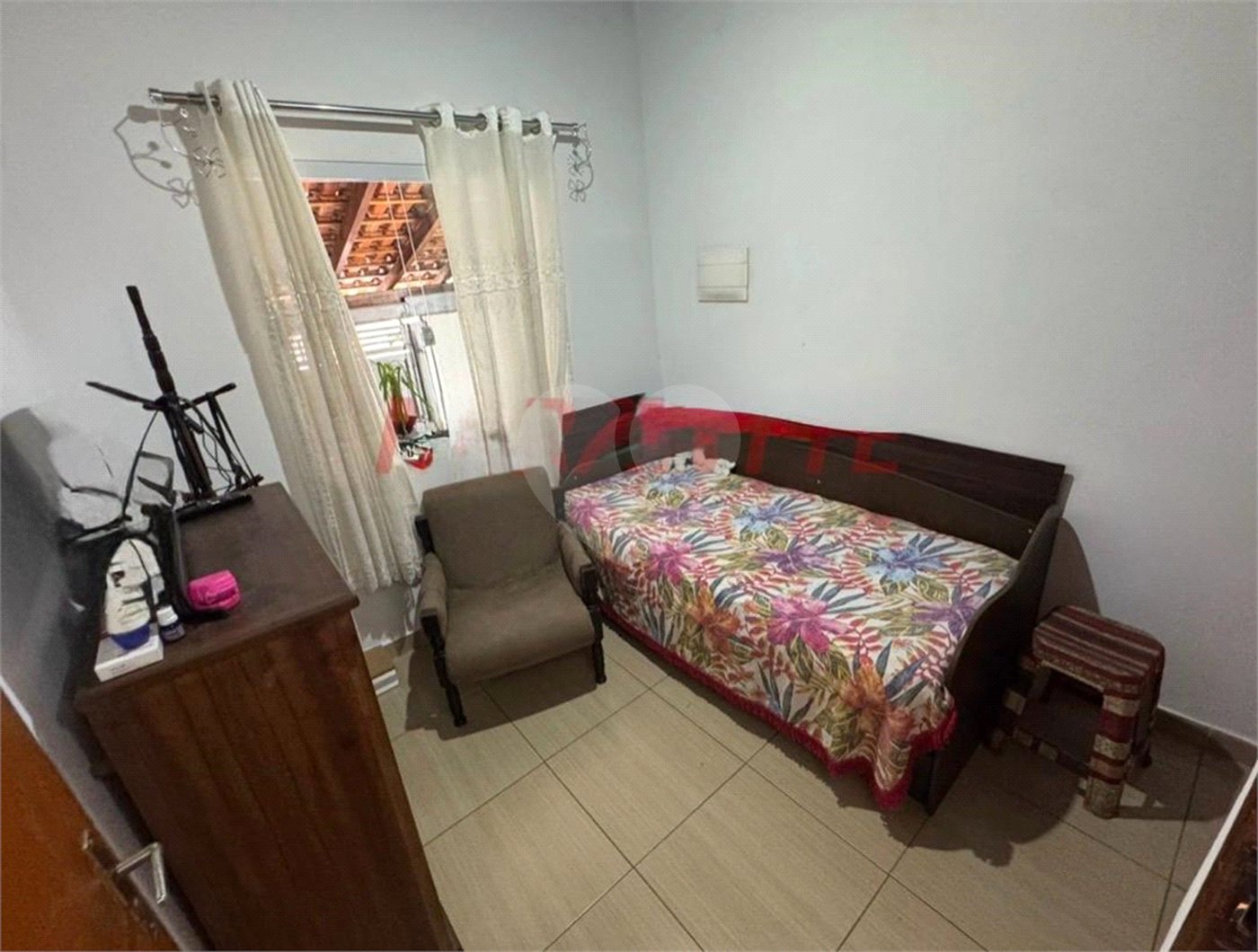 Sobrado à venda com 4 quartos, sendo 1 suíte, em Vila Gustavo, São Paulo, SP