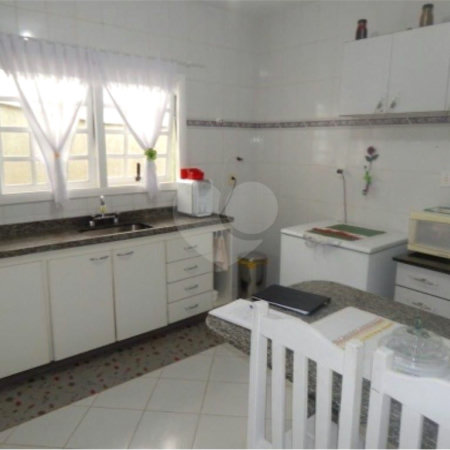 Casa à venda com 3 quartos, sendo 1 suíte,  em Vila Suissa, Mogi das Cruzes, SP