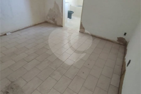 Casa à venda com 3 quartos, sendo 1 suíte, em Jardim das Palmeiras, Várzea Paulista, SP