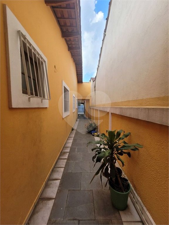 Casa à venda com 3 quartos, sendo 1 suíte, em Vila Vitório Mazzei, São Paulo, SP