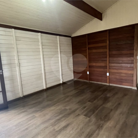 Casa Térrea para alugar com 3 quartos, sendo 1 suíte, em Jardim Estância Brasil, Atibaia, SP