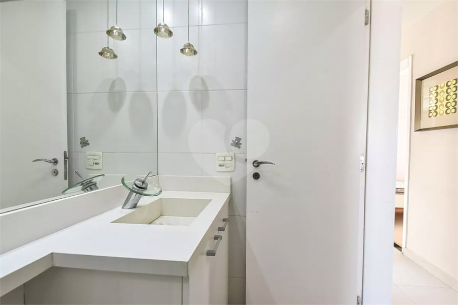 Apartamento para alugar com 100m², 3 quartos e 2 vagas