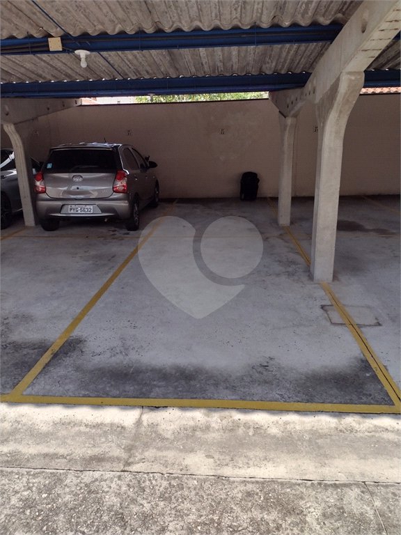 Apartamento à venda com 3 quartos, sendo 1 suíte, em Vila Oliveira, Mogi das Cruzes, SP