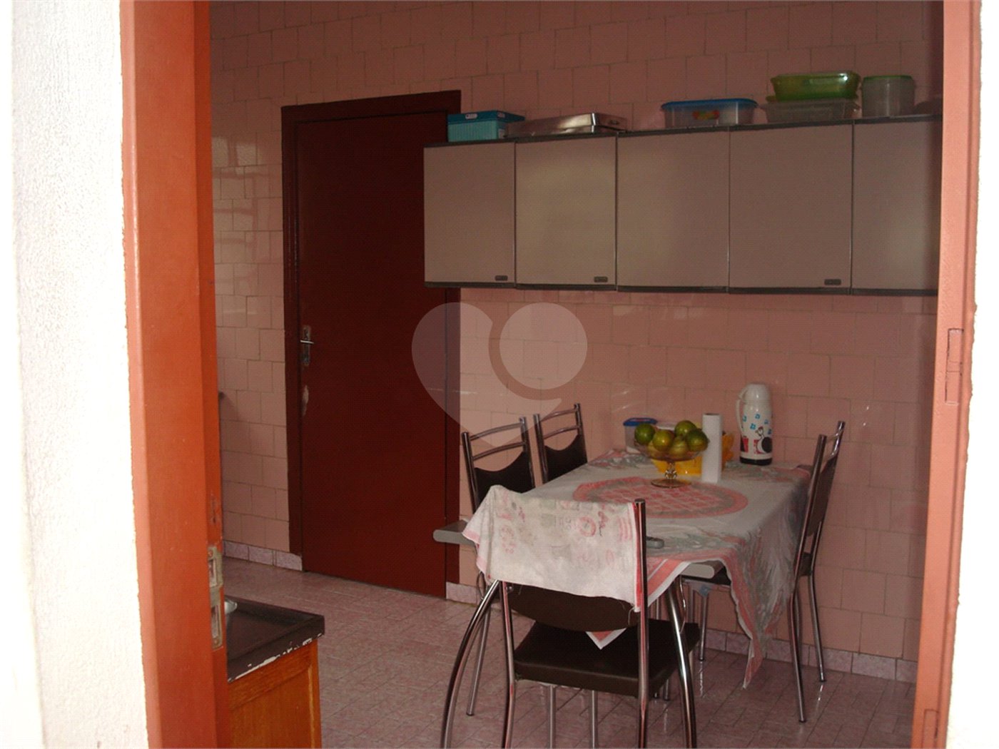 Sobrado à venda com 3 quartos em Vila Romanópolis, Ferraz de Vasconcelos, SP