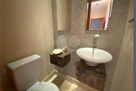 Apartamento à venda com 3 suítes em Vila Suzana, São Paulo, SP