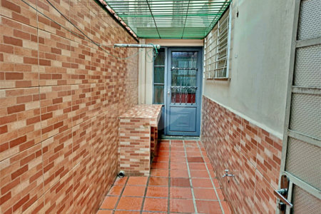 Sobrado à venda com 3 quartos, sendo 1 suíte,  em Parque Colonial, São Paulo, SP