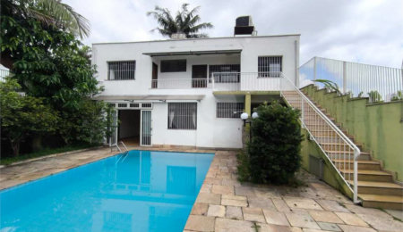 Casa à venda com 5 quartos, sendo 3 suítes,  em Brooklin Paulista, São Paulo, SP