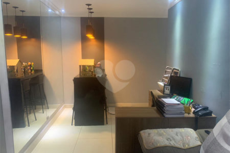 Apartamento à venda com 2 quartos em Jardim Itamarati, Poá, SP