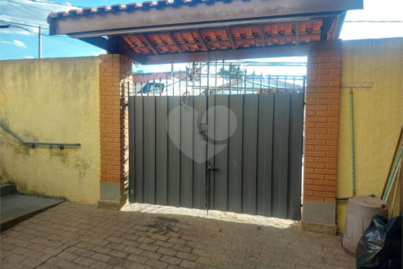 Casa à venda com 3 quartos, sendo 2 suítes, em Capela, Vinhedo, SP