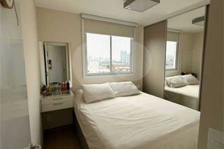 Apartamento à venda com 2 quartos em Parque Industrial Tomas Edson, São Paulo, SP