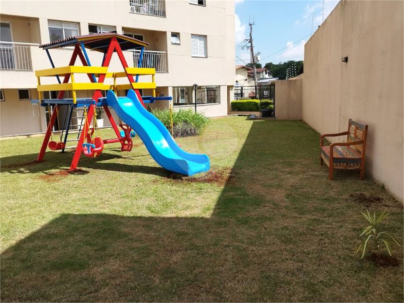 Apartamento à venda com 3 quartos, sendo 1 suíte, em Vila Lageado, São Paulo, SP