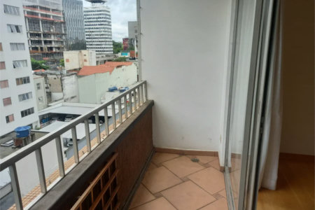 Apartamento à venda com 3 quartos, sendo 1 suíte, em Pinheiros, São Paulo, SP
