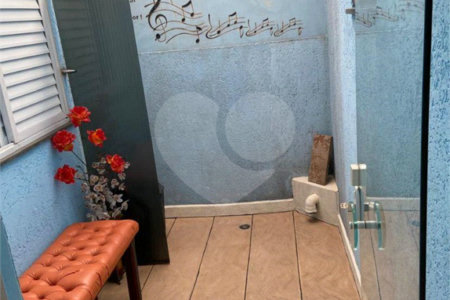Sobrado à venda com 3 quartos, sendo 1 suíte,  em Vila Nova Pauliceia, São Paulo, SP