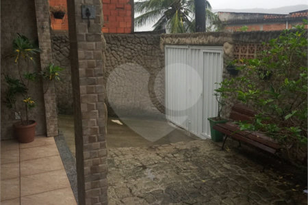 Casa à venda com 3 quartos no condomínio Não Tem Nome, Rio de Janeiro - RJ