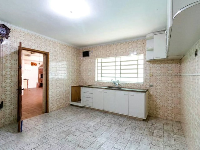 Sobrado à venda com 3 quartos em Vila Carrão, São Paulo, SP