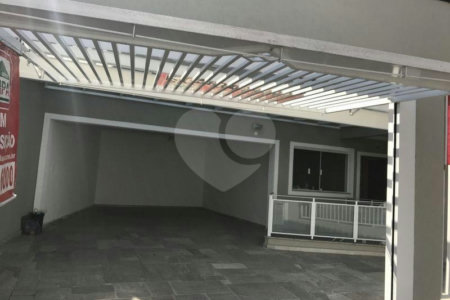 Sobrado à venda com 5 quartos, sendo 4 suítes, em Jardim Franca, São Paulo, SP