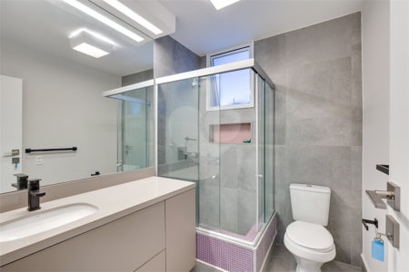 Apartamento à venda com 4 quartos, sendo 3 suítes, em Alto da Boa Vista, São Paulo, SP