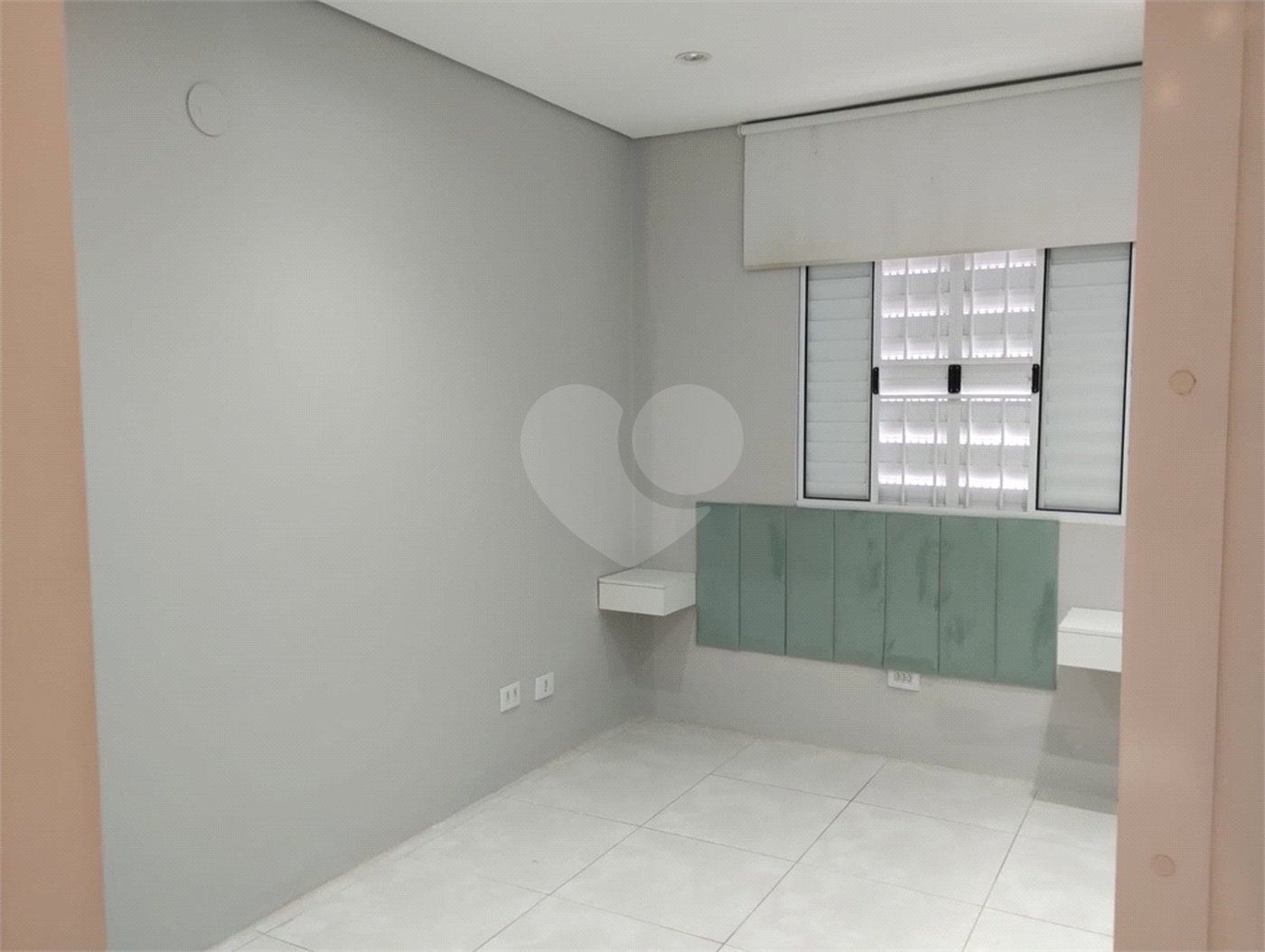 Casa Térrea à venda com 1 quarto em Vila Nivi, São Paulo, SP