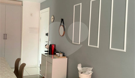 Apartamento à venda com 3 quartos, sendo 1 suíte,  em Santo Amaro, São Paulo, SP