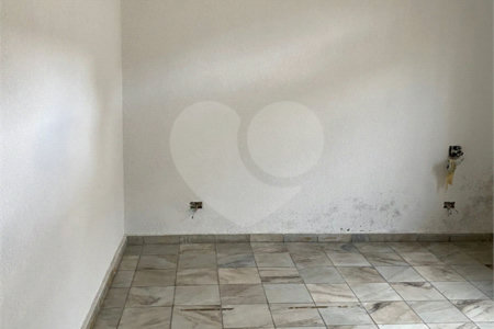Casa Térrea à venda com 3 quartos em Vila Santo Estéfano, São Paulo, SP
