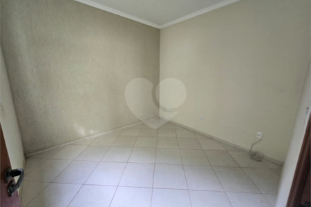 Casa à venda com 3 quartos em Vila Aparecida, Itapetininga, SP