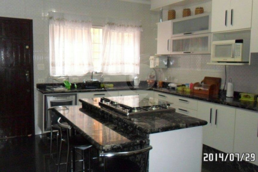 Casa Térrea à venda com 3 quartos, sendo 1 suíte, em Jardim Franca, São Paulo, SP