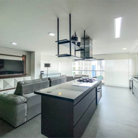 Apartamento à venda com 2 suítes em Vila Mariana, São Paulo, SP