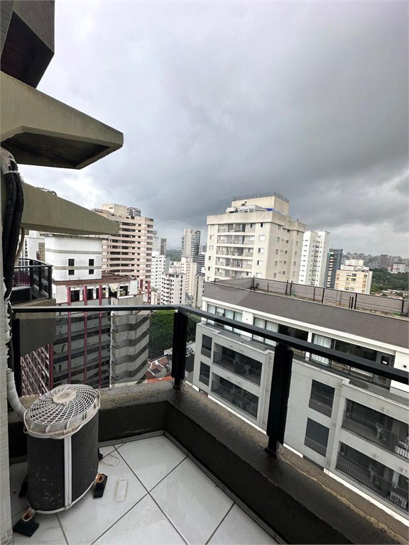 Cobertura à venda com 1 suíte em Moema, São Paulo, SP