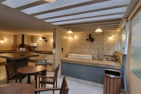 Apartamento à venda com 3 suítes em Jardim Londrina, São Paulo, SP