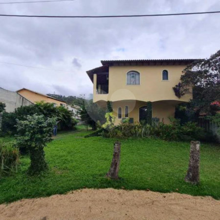 Casa à venda com 1 quarto, sendo 3 suítes, em Campo Grande, Rio de Janeiro, RJ