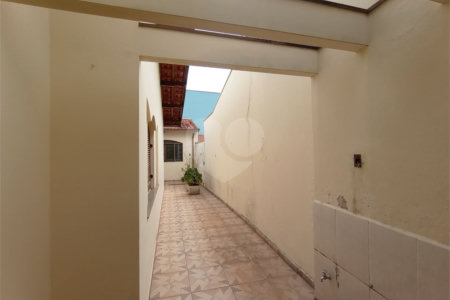 Casa à venda com 4 quartos, sendo 1 suíte,  no Centro, Itapetininga, SP