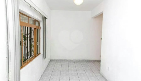 Casa à venda com 1 quarto em Vila Fidalgo, São Paulo, SP