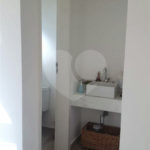 Casa à venda com 4 suítes no condomínio Vila Inglesa, Atibaia - SP
