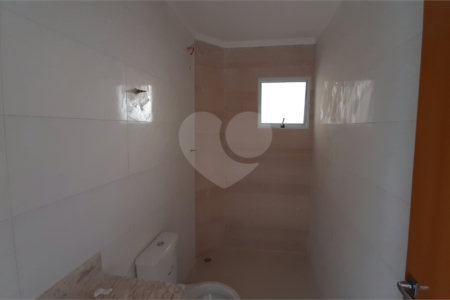 Casa à venda com 2 quartos no condomínio Residencial Luta, São Paulo - SP