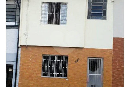 Sobrado à venda com 2 quartos em Santana, São Paulo, SP