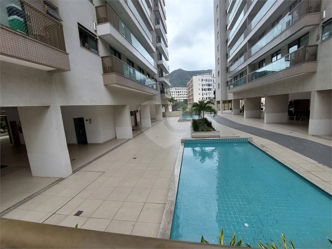 Cobertura à venda com 4 quartos, sendo 1 suíte,  em Tijuca, Rio de Janeiro, RJ