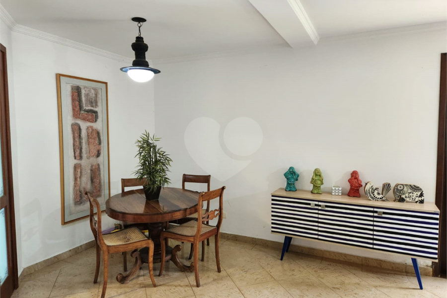 Casa à venda com 5 suítes no condomínio Suíça da Cantareira, Mairiporã - SP