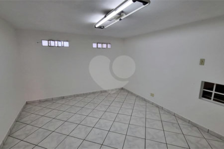 Casa à venda com 3 quartos em Jardim Ester, São Paulo, SP