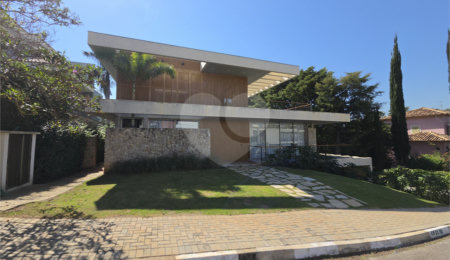 Casa à venda com 4 suítes no condomínio Fazenda Imperial, Sorocaba - SP